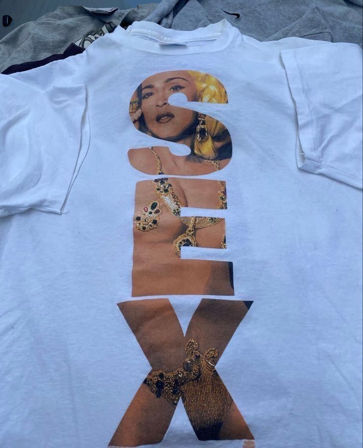 1991 Vintage Madonna Tee Shirt Outfit